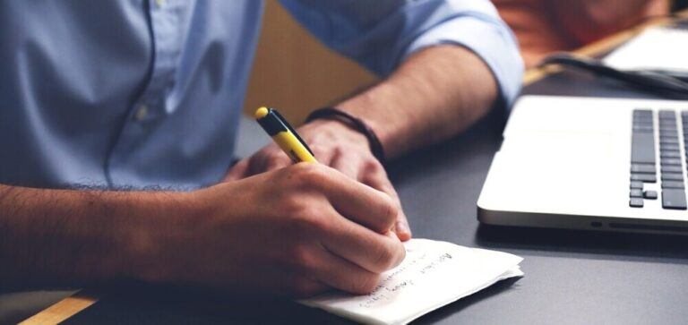 The Ultimate Guide To Writing Engaging Content For Your Niche Blog